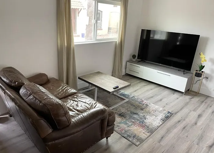 Ferienhaus Adorable One Bedroom With Parking *