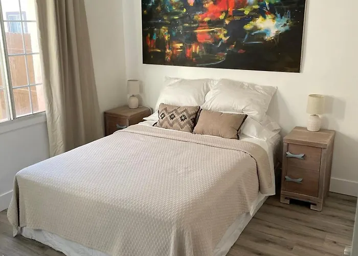 Adorable One Bedroom With Parking Ferienhaus *